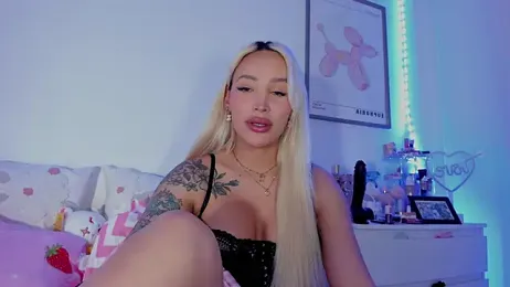 _viioletweekend_ webcam model stream image