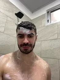 AxelThompson_ webcam model stream image