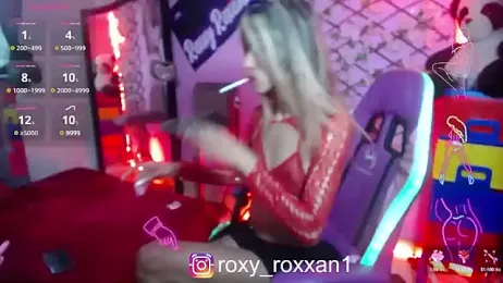 roxy_roxxan webcam model stream image