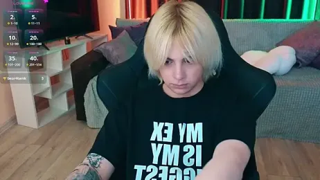 white__punk webcam model stream image