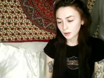 zoepleasing webcam model stream image