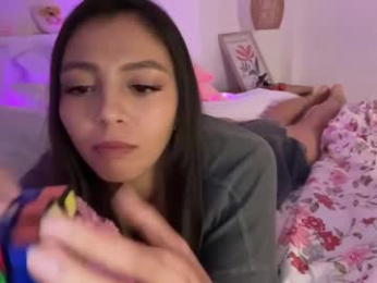 keirasworld webcam model stream image