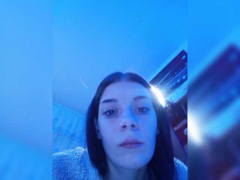 LoVe-LuNa webcam bongacams model stream image