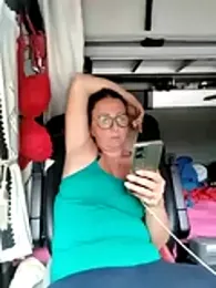 Milfa_nimfomana webcam model stream image