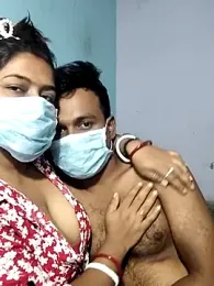 Naughty-Chaaya webcam model stream image
