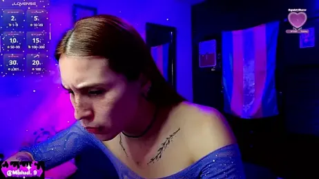 Malud09 webcam stripchat model stream image