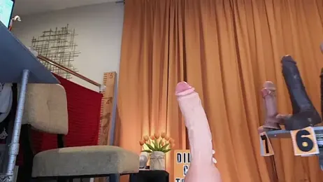 Vickiebee webcam stripchat model stream image