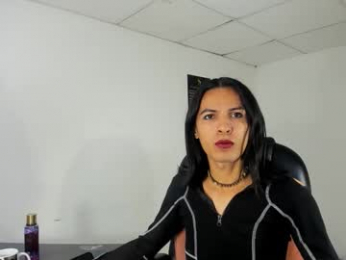 aisha_hotts777 webcam model stream image