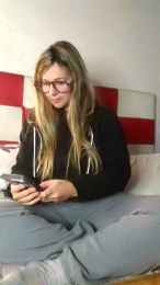 TheQueenMilf webcam model stream image