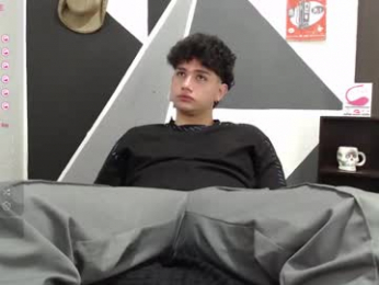 lion_zaynt webcam model stream image