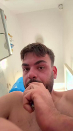 Cazzone22xx webcam model stream image
