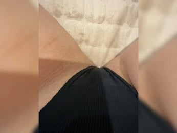 Nat_KA33 webcam model stream image