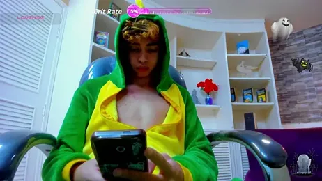 Twinkk_Guy webcam model stream image