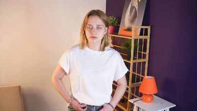 LottieSifontes webcam model stream image