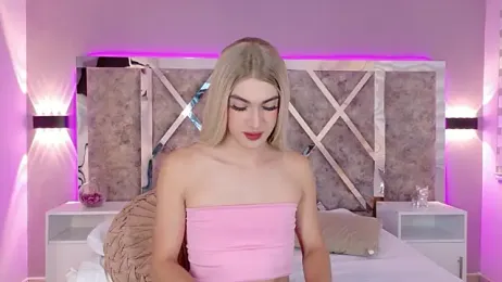 MaxiRogers webcam stripchat model stream image