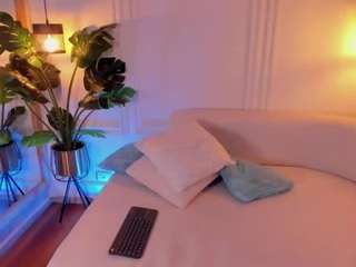 dafnne-hills webcam model stream image