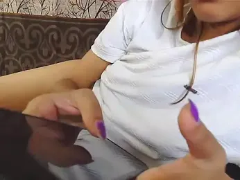 your_Shanvi webcam stripchat model stream image