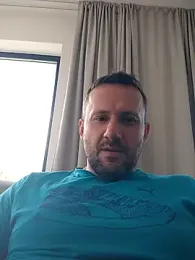 defaktor webcam stripchat model stream image