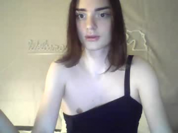 luna_samosienko webcam model stream image