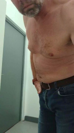 mike250873 webcam model stream image