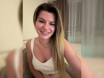 AlexaX7 webcam model stream image