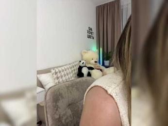AlexaX7 webcam model stream image