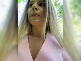 AlexaX7 webcam model stream image