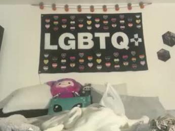 quickandcurious webcam model stream image