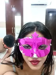 Erotic_R webcam model stream image