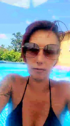 Missclea webcam model stream image