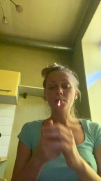 EmillyaW webcam model stream image