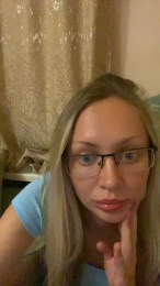 EmillyaW webcam model stream image