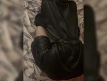 Viki512 webcam bongacams model stream image