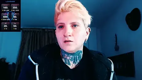 Marieblueeyes webcam model stream image