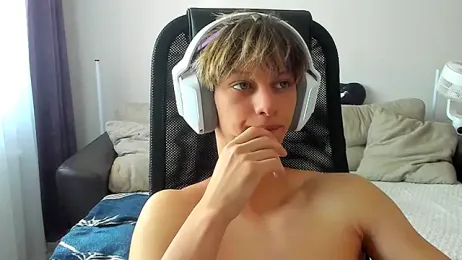Ostin_meow webcam model stream image