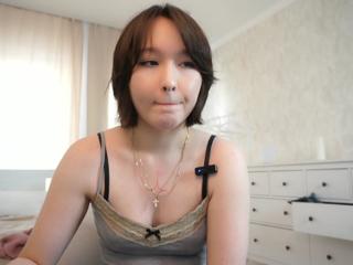Synnove Claxtona webcam model stream image