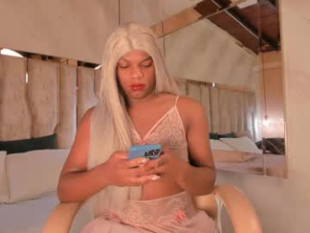 ari_monet webcam model stream image