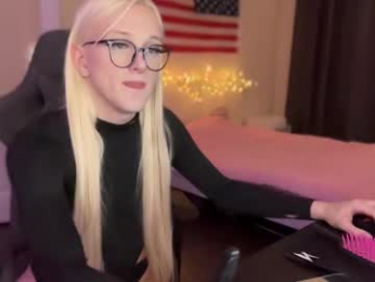 tiffany2005 webcam model stream image