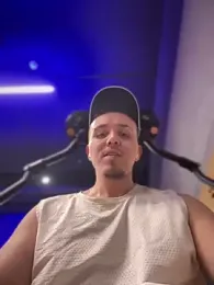 adam-rivera webcam model stream image