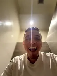 adam-rivera webcam stripchat model stream image