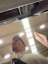 adam-rivera webcam stripchat model stream image