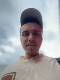 adam-rivera webcam model stream image