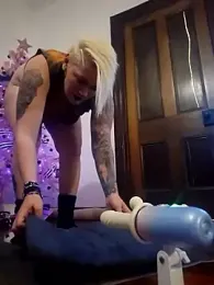 PinkTheHawk webcam model stream image