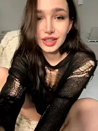 stefannichka webcam model stream image