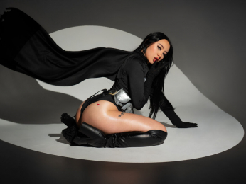 LunaSilvestre webcam livejasmin model stream image