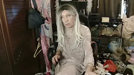 Ombeline1 webcam stripchat model stream image