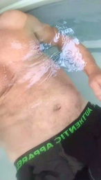luca2076 webcam cam4 model stream image
