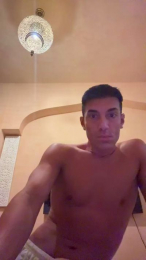 Yhuya webcam model stream image