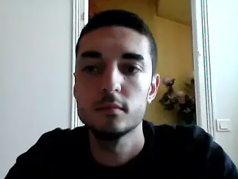 Mikl360 webcam model stream image