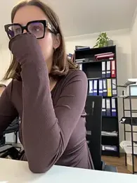 Hii_Lolla webcam model stream image